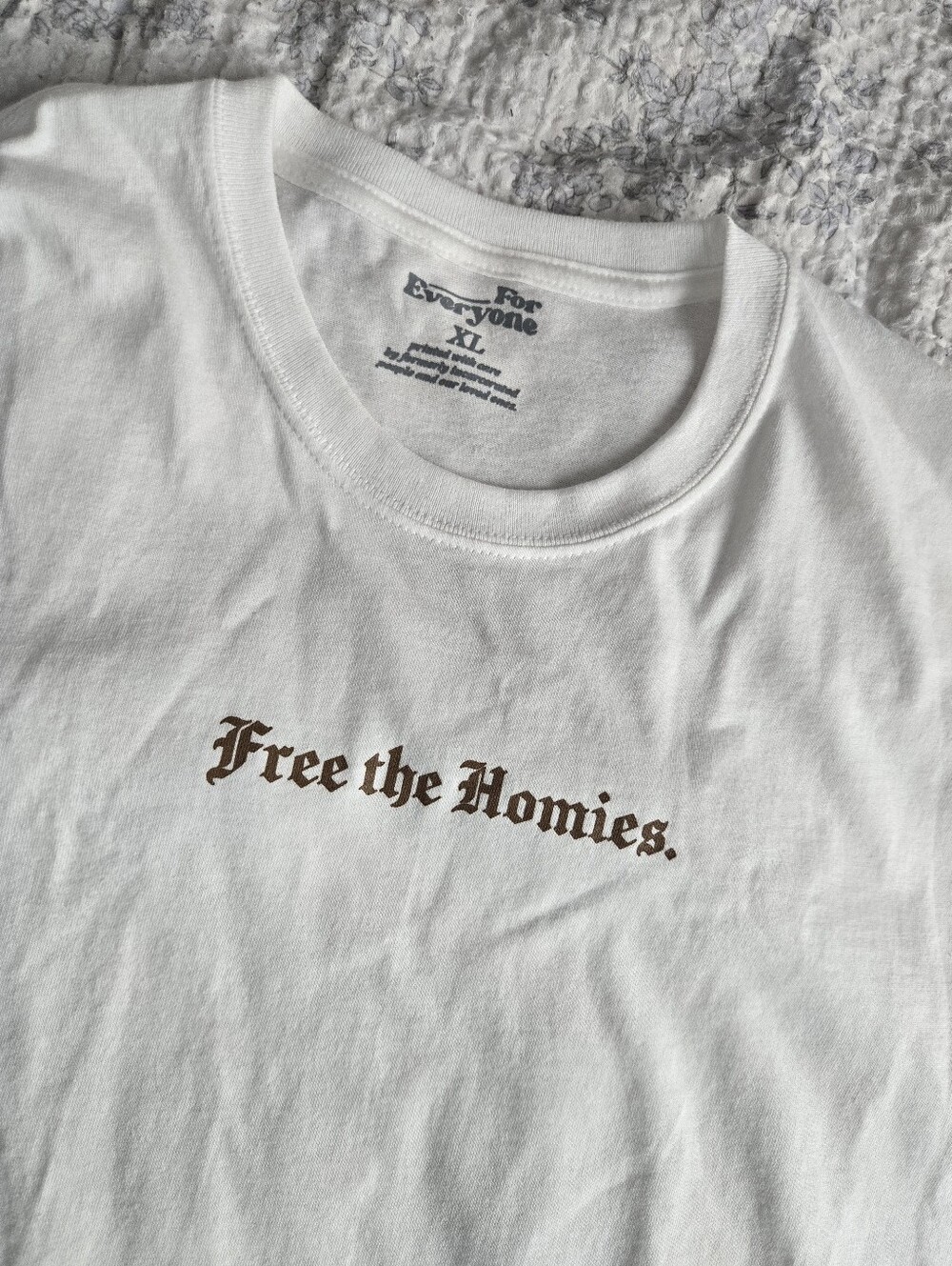 For Everyone White 'Free the Homies' Decorative Tee. Unisex